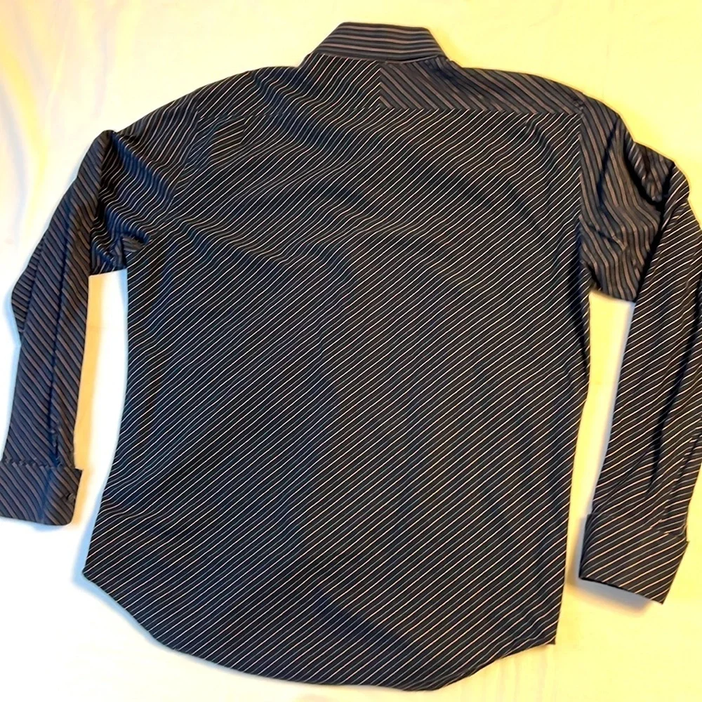 Banana republic, dress shirt, size, extra large, cuffed sleeve striped.